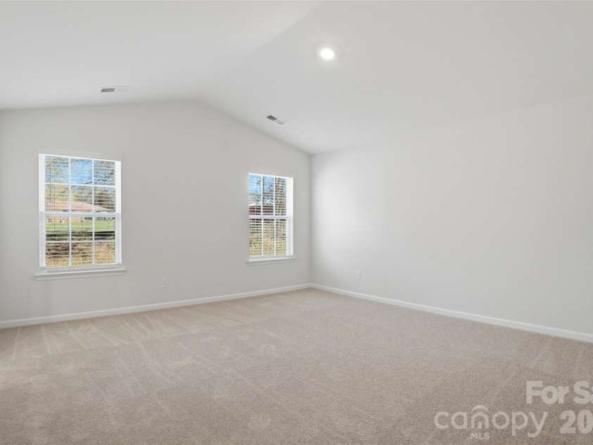 3163 Winesap Drive, Dallas, NC 28034.  MLS# CAR4359271, YatesRealty ID 5601. 
