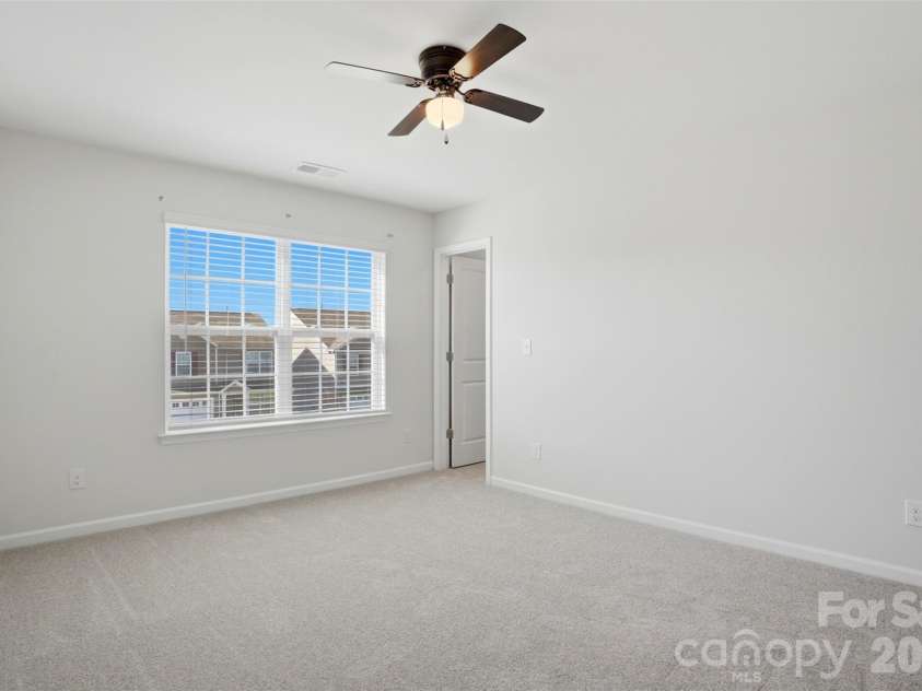 3163 Winesap Drive, Dallas, NC 28034.  MLS# CAR4359271, YatesRealty ID 5601. 