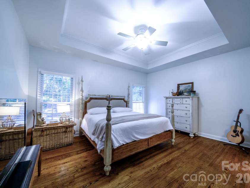 9330 Valley Road, Charlotte, NC 28270.  MLS# CAR4433044, YatesRealty ID 56011. 