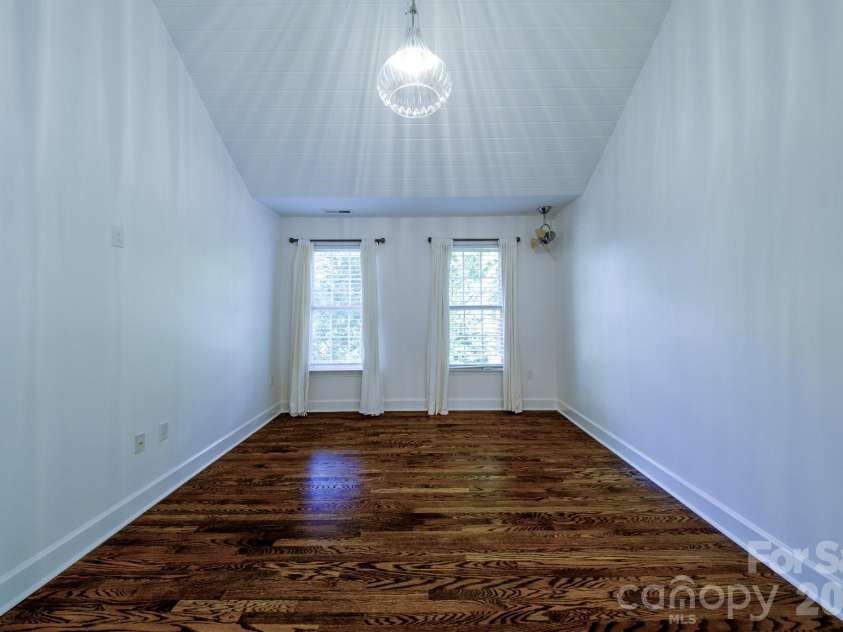 9330 Valley Road, Charlotte, NC 28270.  MLS# CAR4433044, YatesRealty ID 56011. 