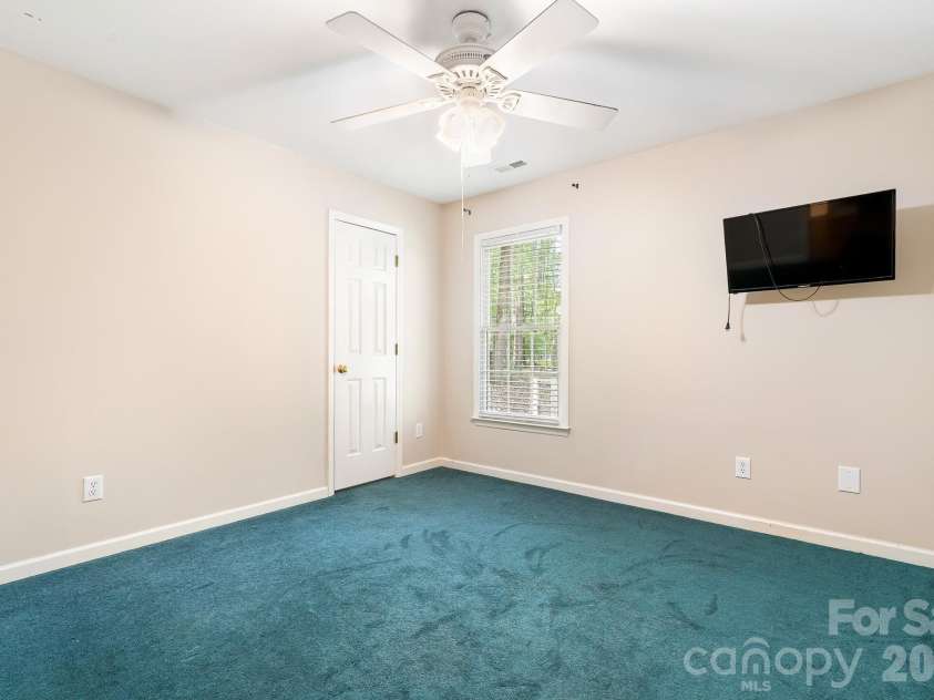 8311 Poplar Grove Circle, Waxhaw, NC 28173.  MLS# CAR4432960, YatesRealty ID 56014. 