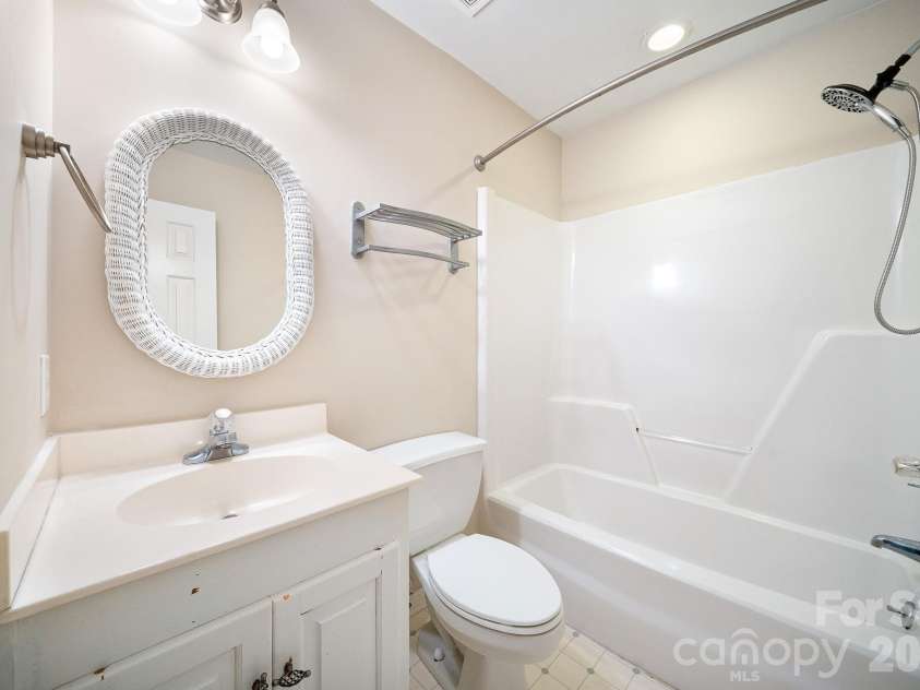 8311 Poplar Grove Circle, Waxhaw, NC 28173.  MLS# CAR4432960, YatesRealty ID 56014. 
