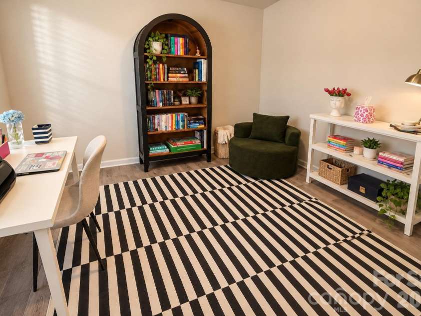 722 Hickory Point Drive, Lexington, NC 27292.  MLS# CAR4432065, YatesRealty ID 56017. 