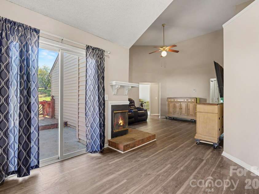 1279 Willowbreeze Court, Concord, NC 28025.  MLS# CAR4431948, YatesRealty ID 56019. 