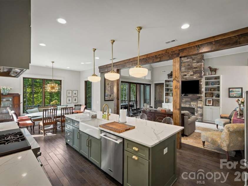 155 Otter Waller Drive, Nebo, NC 28761.  MLS# CAR4427161, YatesRealty ID 56025. 