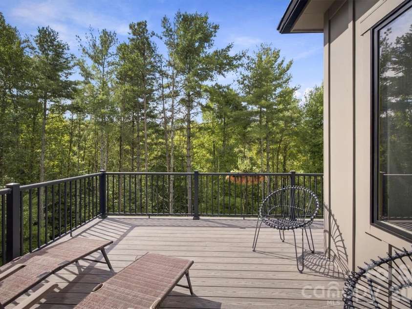 155 Otter Waller Drive, Nebo, NC 28761.  MLS# CAR4427161, YatesRealty ID 56025. 