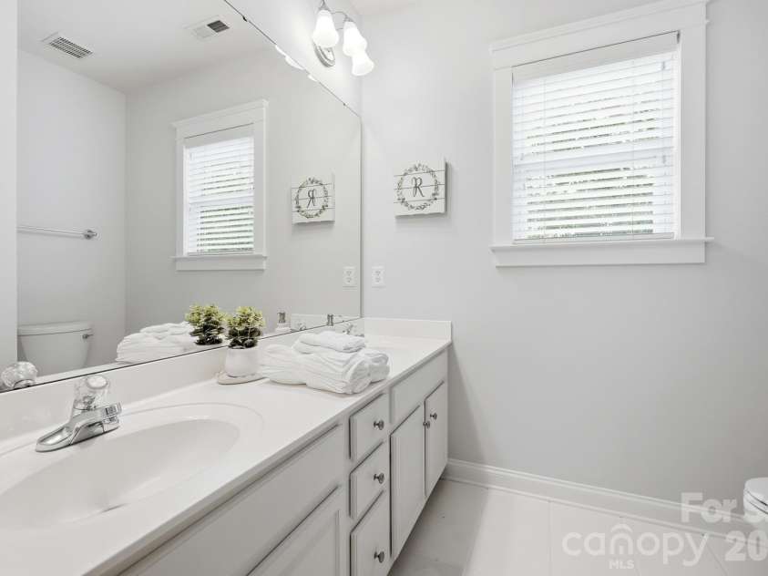 7337 Cascading Pines Drive, Tega Cay, SC 29708.  MLS# CAR4427395, YatesRealty ID 56026. 