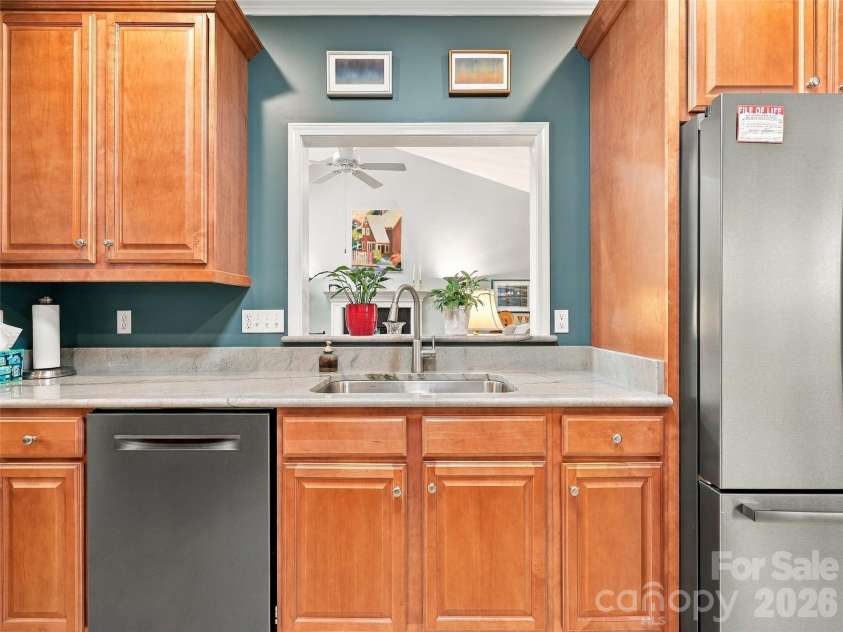 220 Waterside Drive, Hendersonville, NC 28791.  MLS# CAR4430320, YatesRealty ID 56028. 