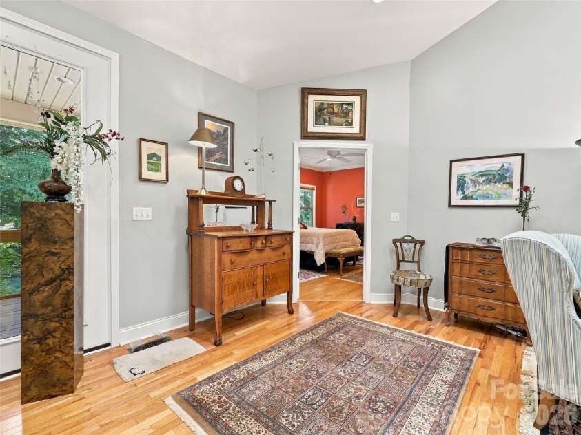 220 Waterside Drive, Hendersonville, NC 28791.  MLS# CAR4430320, YatesRealty ID 56028. 