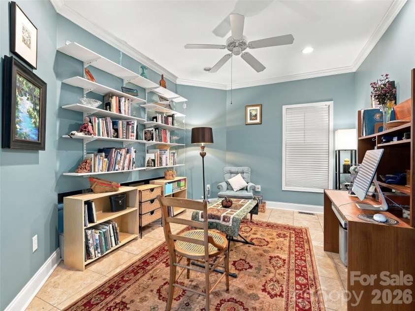 220 Waterside Drive, Hendersonville, NC 28791.  MLS# CAR4430320, YatesRealty ID 56028. 