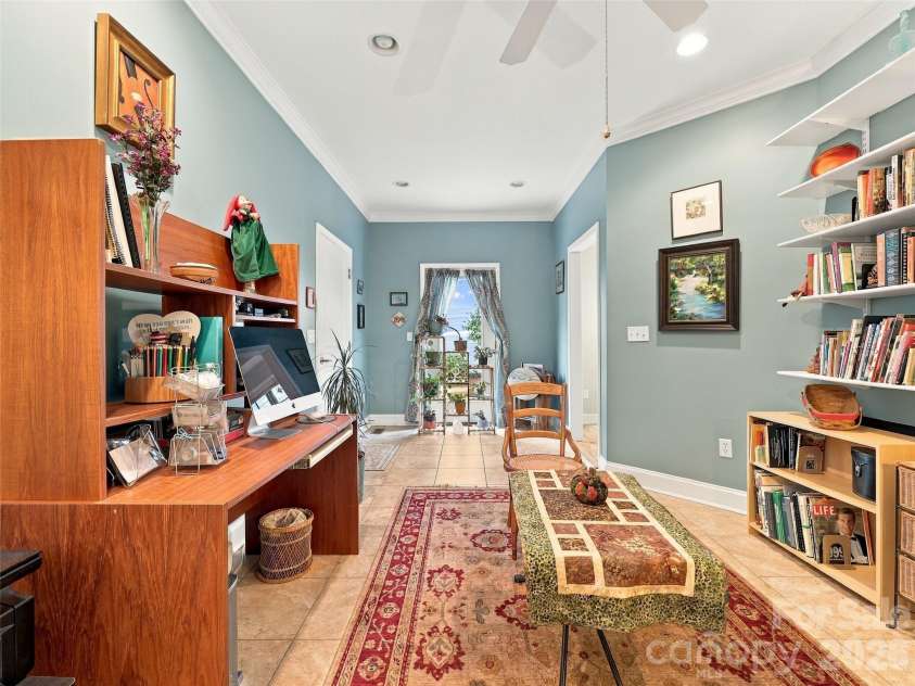 220 Waterside Drive, Hendersonville, NC 28791.  MLS# CAR4430320, YatesRealty ID 56028. 