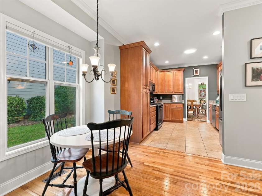 220 Waterside Drive, Hendersonville, NC 28791.  MLS# CAR4430320, YatesRealty ID 56028. 