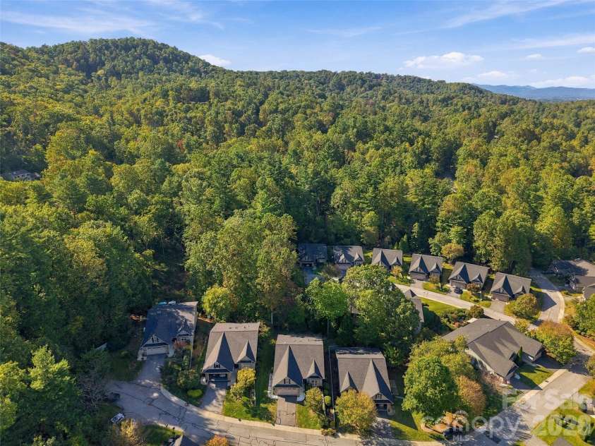 220 Waterside Drive, Hendersonville, NC 28791.  MLS# CAR4430320, YatesRealty ID 56028. 