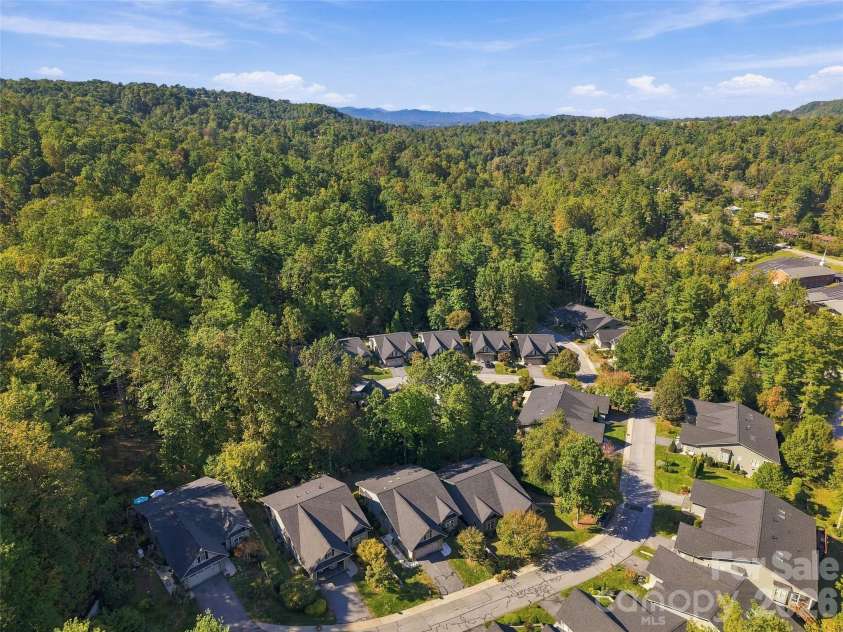 220 Waterside Drive, Hendersonville, NC 28791.  MLS# CAR4430320, YatesRealty ID 56028. 