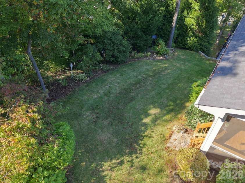 220 Waterside Drive, Hendersonville, NC 28791.  MLS# CAR4430320, YatesRealty ID 56028. 