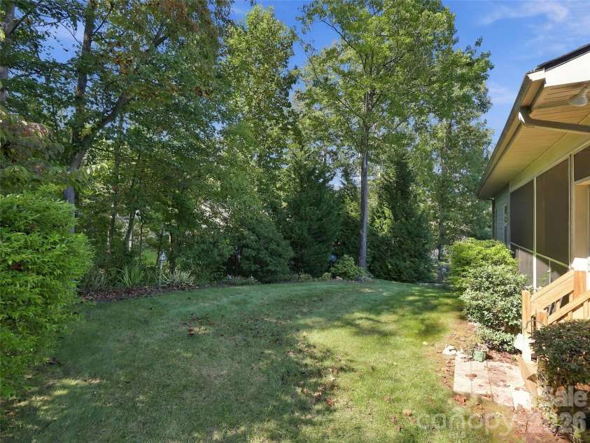 220 Waterside Drive, Hendersonville, NC 28791.  MLS# CAR4430320, YatesRealty ID 56028. 