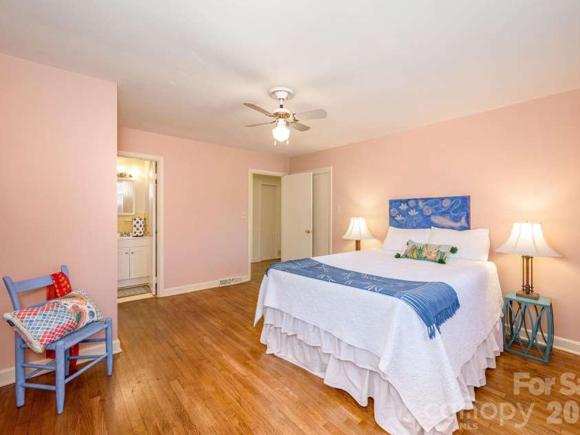 224 Lyndale Road, Hendersonville, NC 28739.  MLS# CAR4418202, YatesRealty ID 56030. Primary bedroom and bath