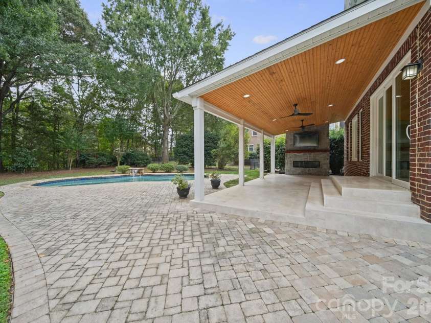 15025 Jockeys Ridge Drive, Charlotte, NC 28277.  MLS# CAR4429098, YatesRealty ID 56032. Covered Patio and Pool
