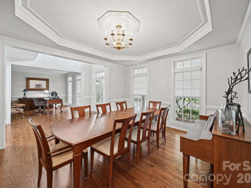 15025 Jockeys Ridge Drive, Charlotte, NC 28277.  MLS# CAR4429098, YatesRealty ID 56032. Dining Room