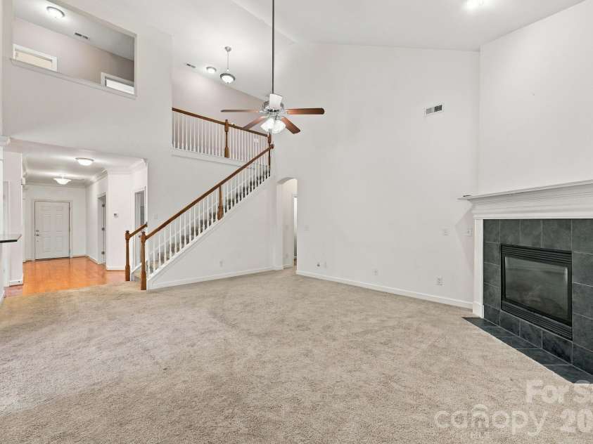 17625 Harbor Walk Drive, Cornelius, NC 28031.  MLS# CAR4430136, YatesRealty ID 56037. 