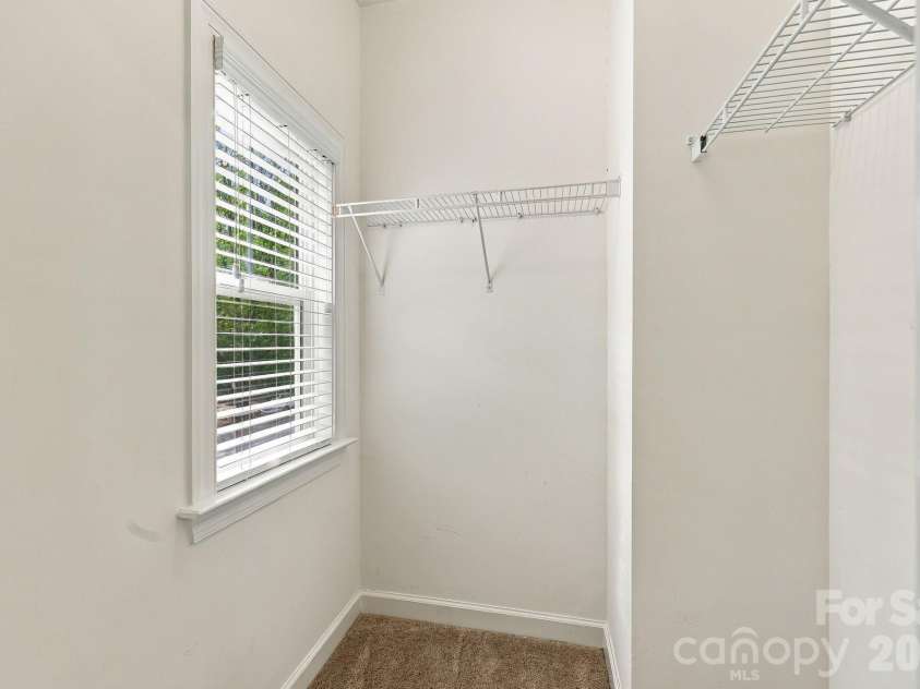 17625 Harbor Walk Drive, Cornelius, NC 28031.  MLS# CAR4430136, YatesRealty ID 56037. 