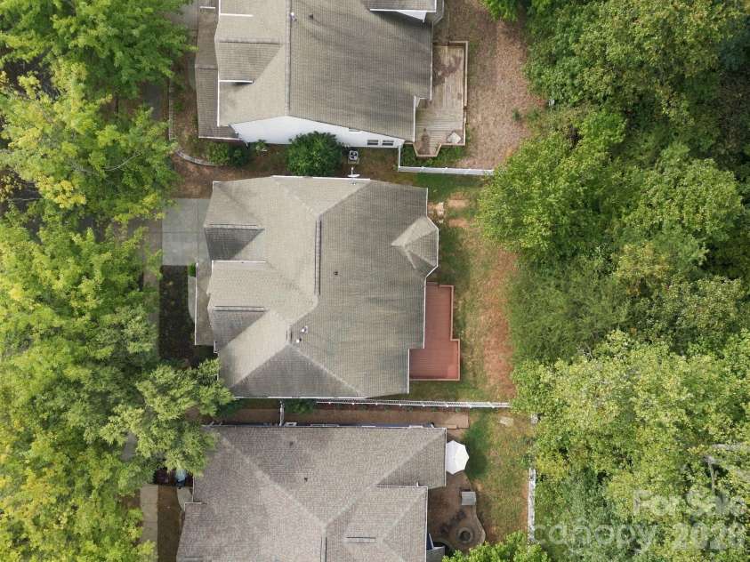 17625 Harbor Walk Drive, Cornelius, NC 28031.  MLS# CAR4430136, YatesRealty ID 56037. 