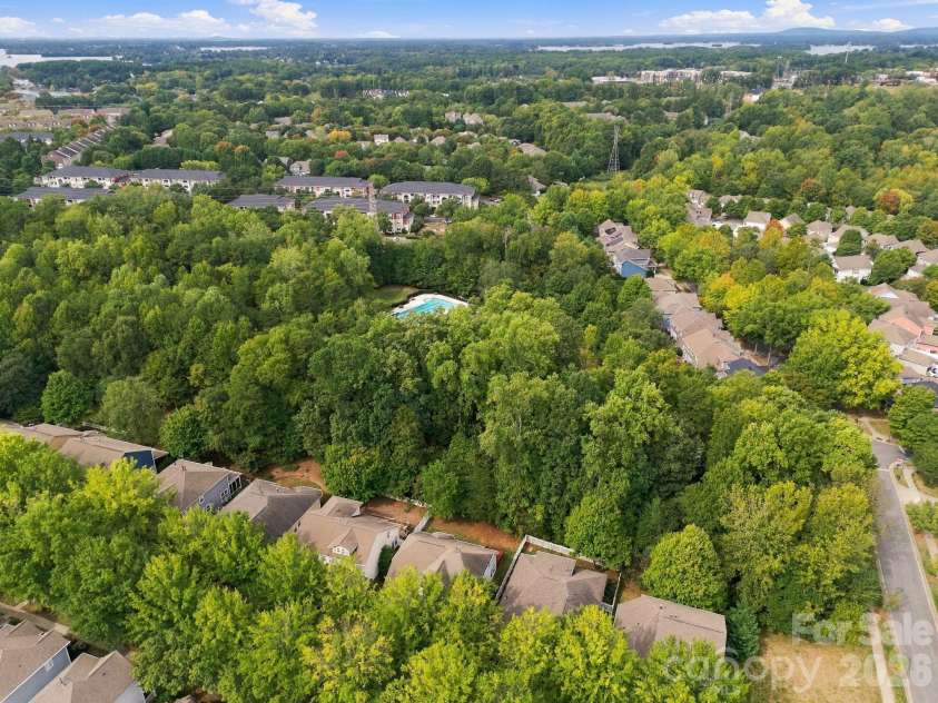 17625 Harbor Walk Drive, Cornelius, NC 28031.  MLS# CAR4430136, YatesRealty ID 56037. 