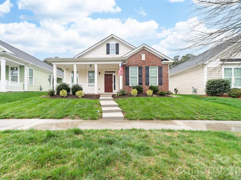 1324 Assembly Street, Belmont, NC 28012.  MLS# CAR4342801, YatesRealty ID 5604. 