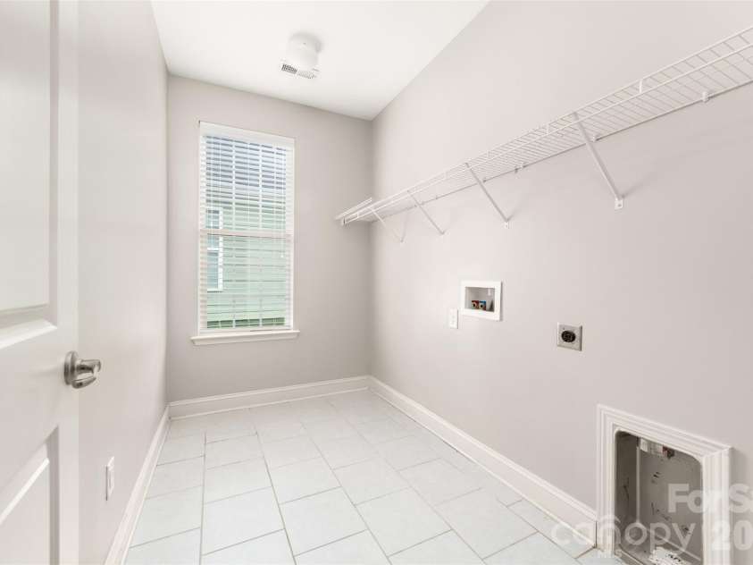 1324 Assembly Street, Belmont, NC 28012.  MLS# CAR4342801, YatesRealty ID 5604. 