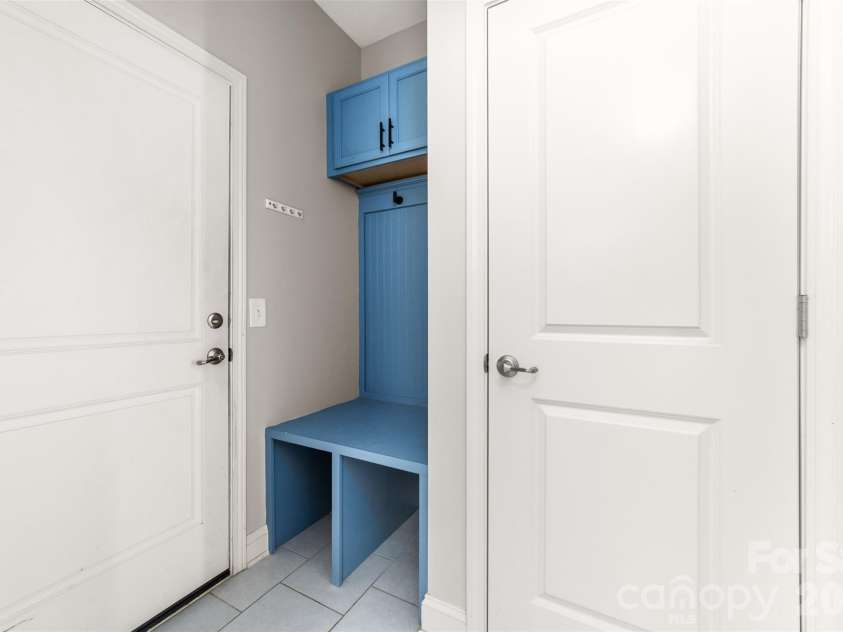 1324 Assembly Street, Belmont, NC 28012.  MLS# CAR4342801, YatesRealty ID 5604. 