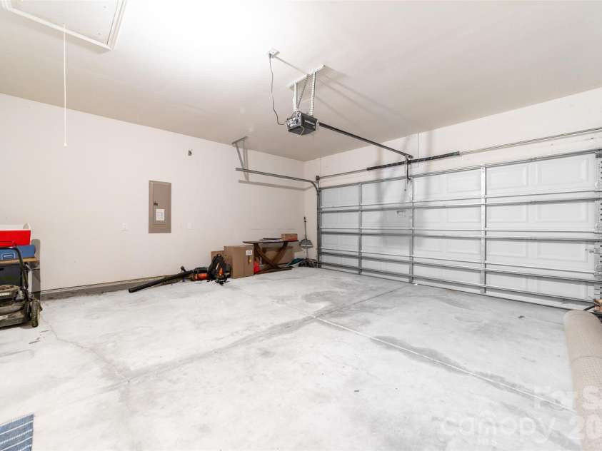 1324 Assembly Street, Belmont, NC 28012.  MLS# CAR4342801, YatesRealty ID 5604. 