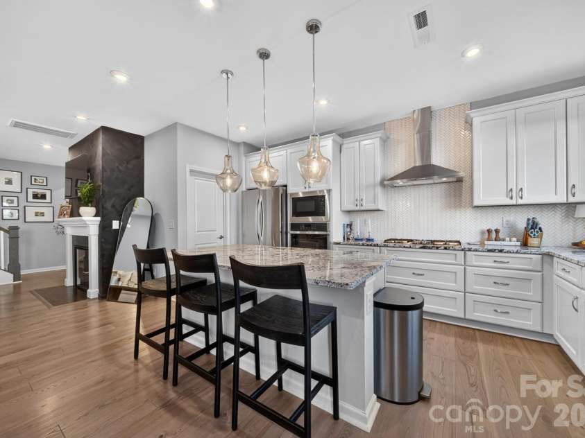619 Myrick Alley, Charlotte, NC 28217.  MLS# CAR4432878, YatesRealty ID 56040. 