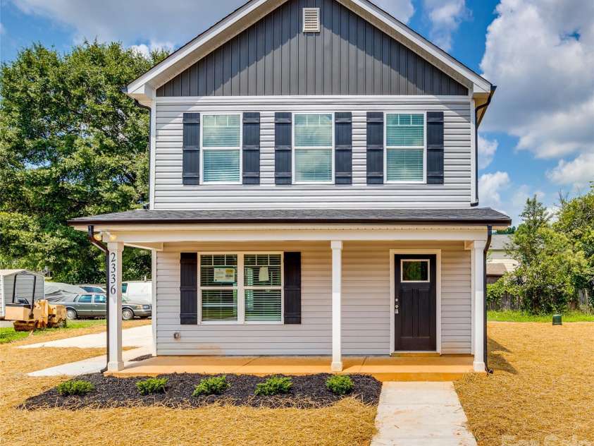 2336 West Boulevard, Charlotte, NC 28208.  MLS# CAR4433409, YatesRealty ID 56044. 