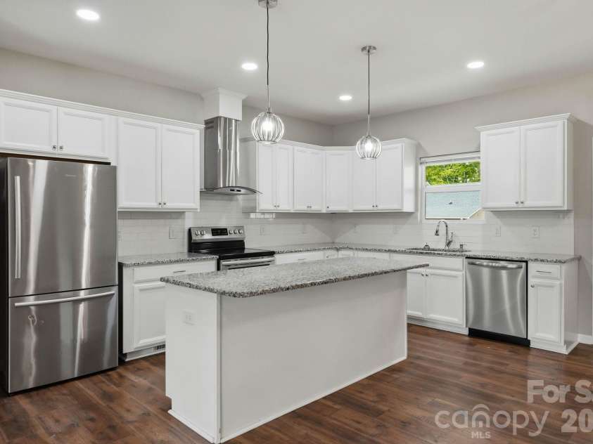 7667 Sarah Drive, Denver, NC 28037.  MLS# CAR4433380, YatesRealty ID 56045. 
