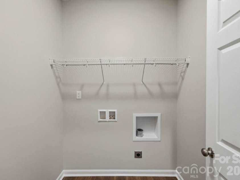 7667 Sarah Drive, Denver, NC 28037.  MLS# CAR4433380, YatesRealty ID 56045. Laundry room