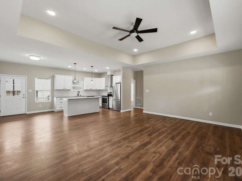 7659 Sarah Drive, Denver, NC 28037.  MLS# CAR4433456, YatesRealty ID 56046. 