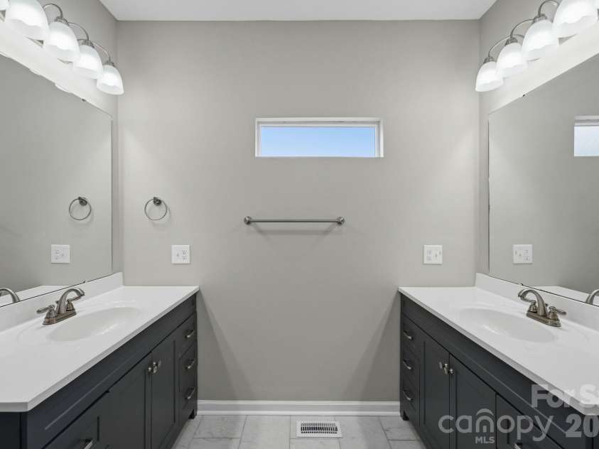 7659 Sarah Drive, Denver, NC 28037.  MLS# CAR4433456, YatesRealty ID 56046. 