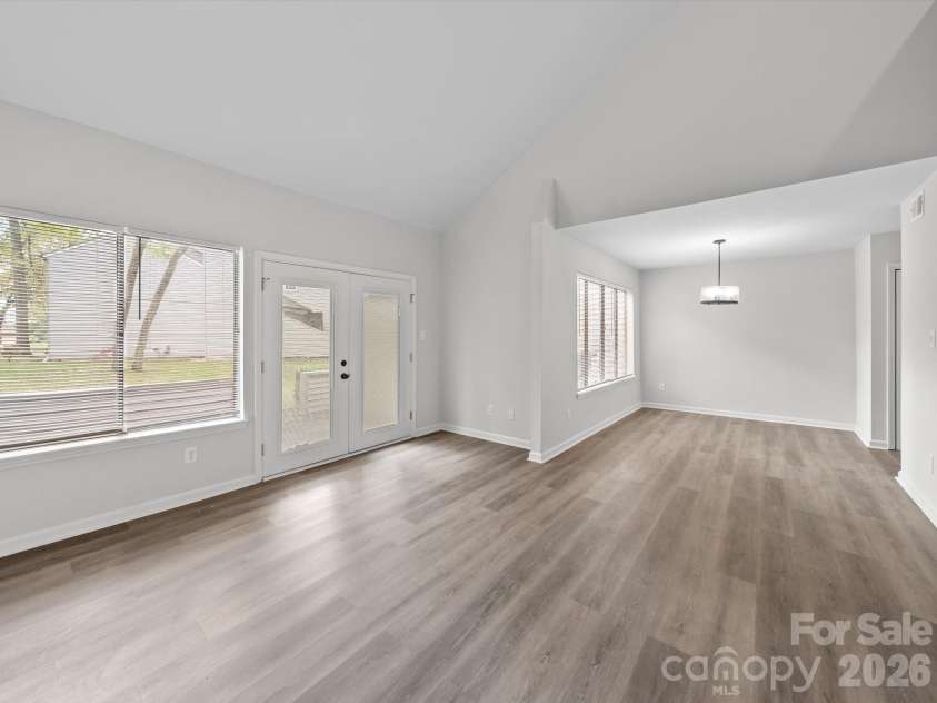 11222 Carmel Chace Drive, Charlotte, NC 28226.  MLS# CAR4424179, YatesRealty ID 56048. 