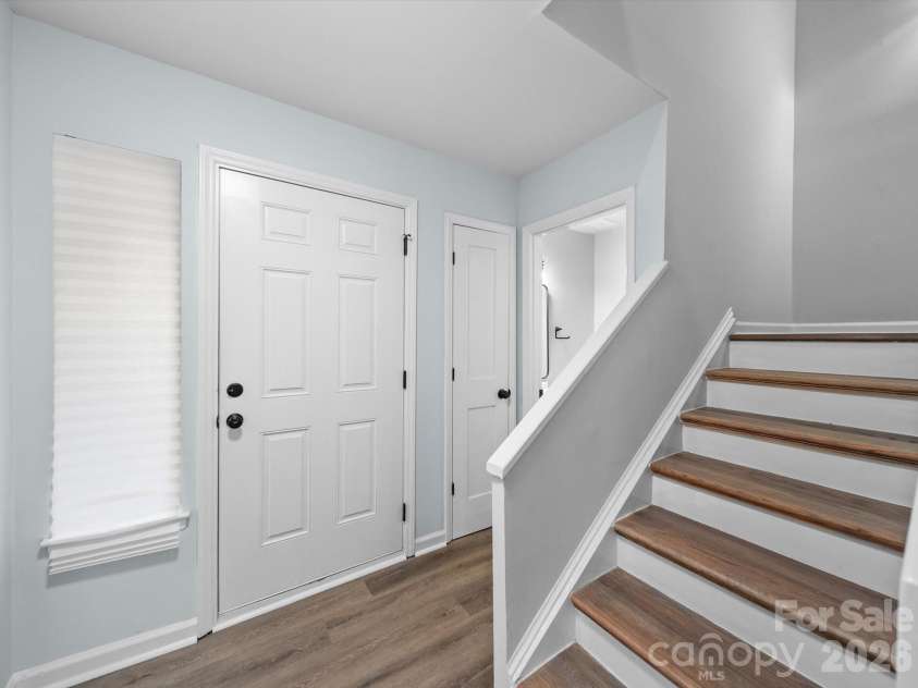 11222 Carmel Chace Drive, Charlotte, NC 28226.  MLS# CAR4424179, YatesRealty ID 56048. 