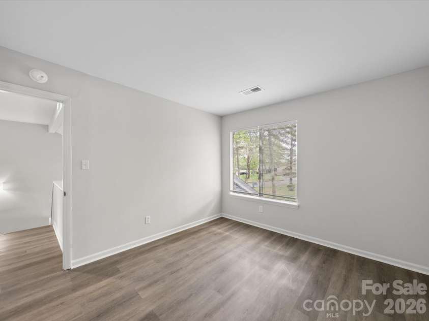 11222 Carmel Chace Drive, Charlotte, NC 28226.  MLS# CAR4424179, YatesRealty ID 56048. 