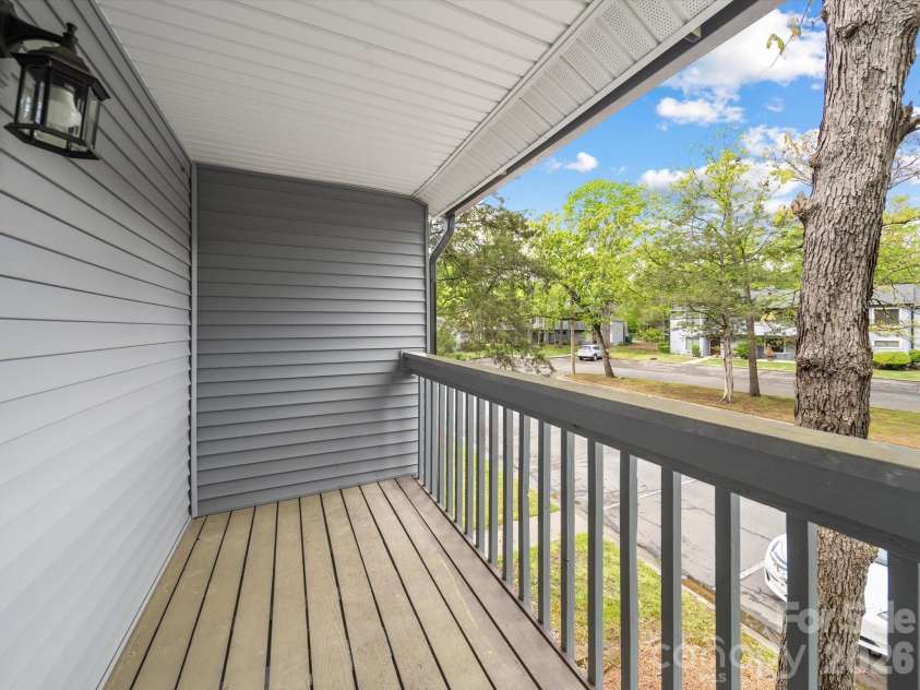 11222 Carmel Chace Drive, Charlotte, NC 28226.  MLS# CAR4424179, YatesRealty ID 56048. 