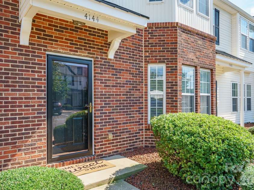 4144 Kenton Glenn Court, Concord, NC 28027.  MLS# CAR4433428, YatesRealty ID 56051. 