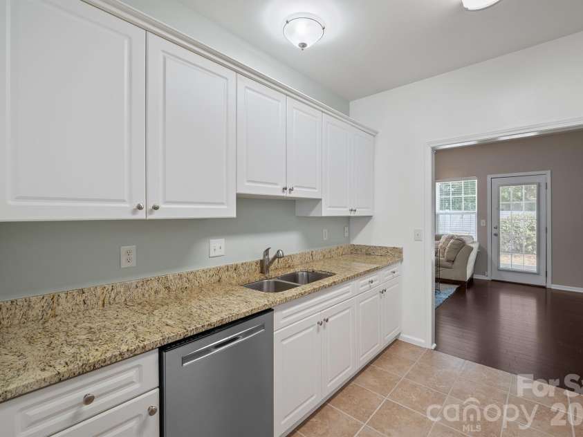 4144 Kenton Glenn Court, Concord, NC 28027.  MLS# CAR4433428, YatesRealty ID 56051. 
