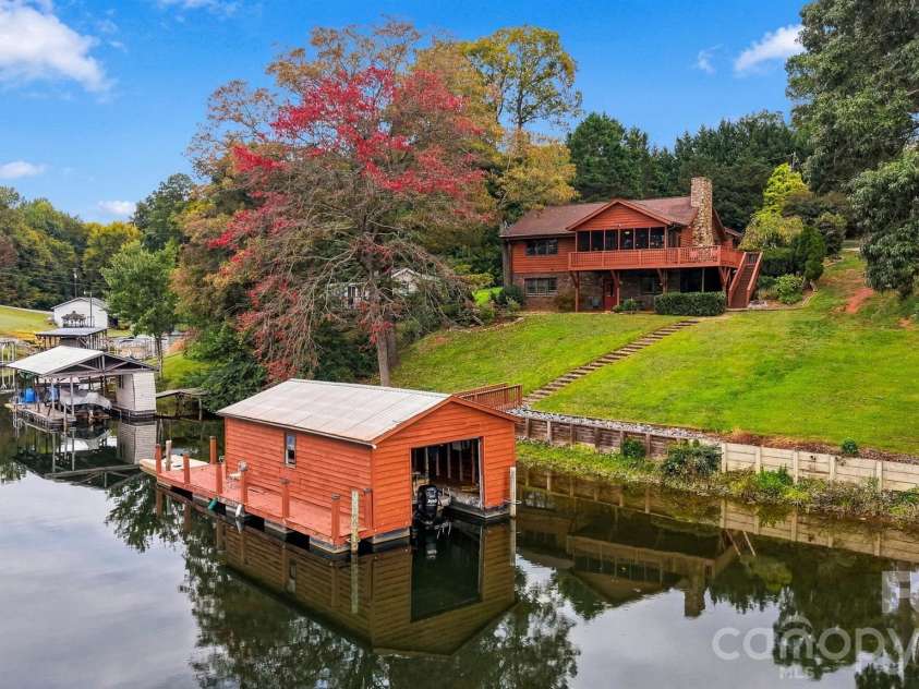 128 Mull Drive, Taylorsville, NC 28681.  MLS# CAR4432367, YatesRealty ID 56058. 