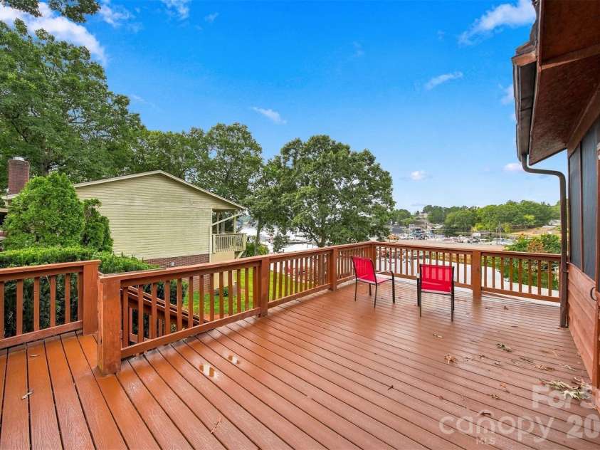 128 Mull Drive, Taylorsville, NC 28681.  MLS# CAR4432367, YatesRealty ID 56058. 
