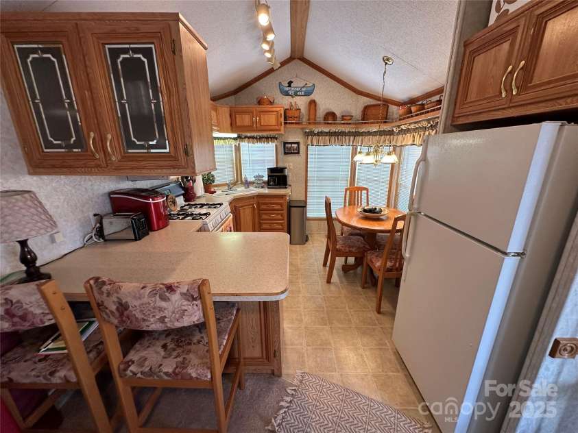 171 Grand View Drive, New London, NC 28127.  MLS# CAR4243912, YatesRealty ID 5606. 