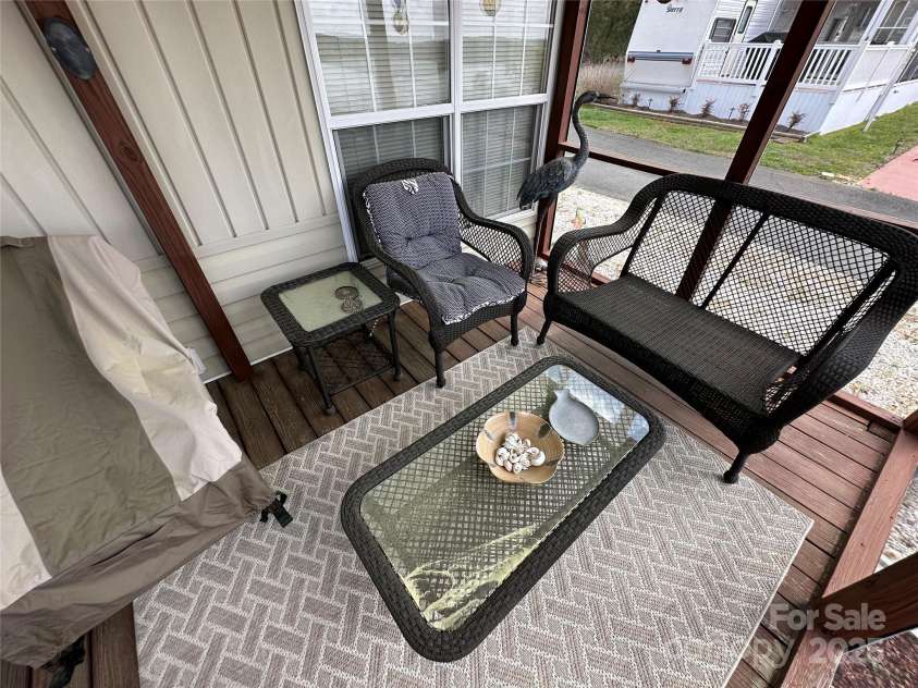 171 Grand View Drive, New London, NC 28127.  MLS# CAR4243912, YatesRealty ID 5606. 