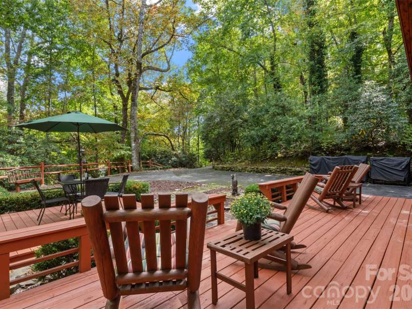 239 Cheulah Road, Brevard, NC 28712.  MLS# CAR4428226, YatesRealty ID 56061. 