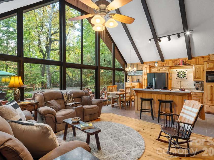 239 Cheulah Road, Brevard, NC 28712.  MLS# CAR4428226, YatesRealty ID 56061. 
