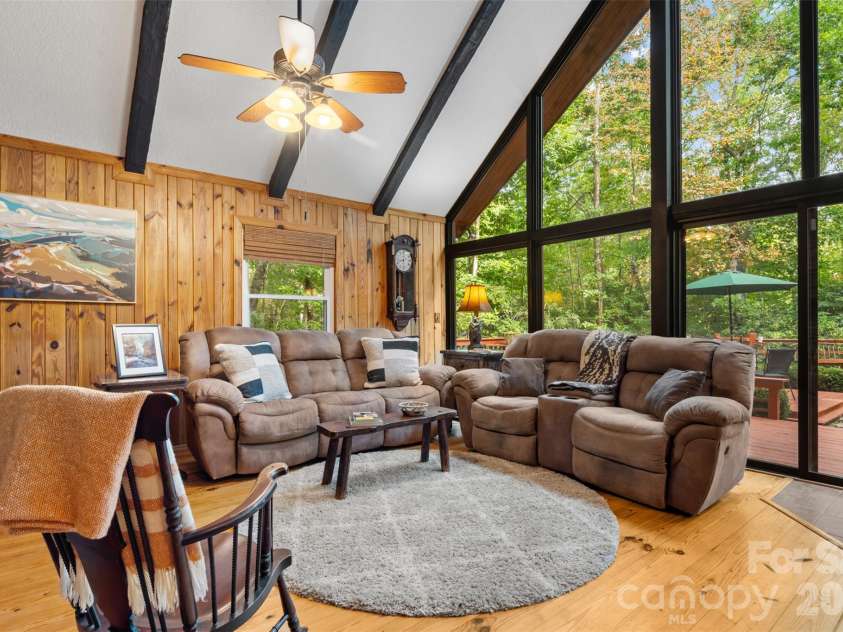 239 Cheulah Road, Brevard, NC 28712.  MLS# CAR4428226, YatesRealty ID 56061. 